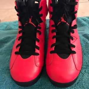 Jordan toro 6s size 10.5